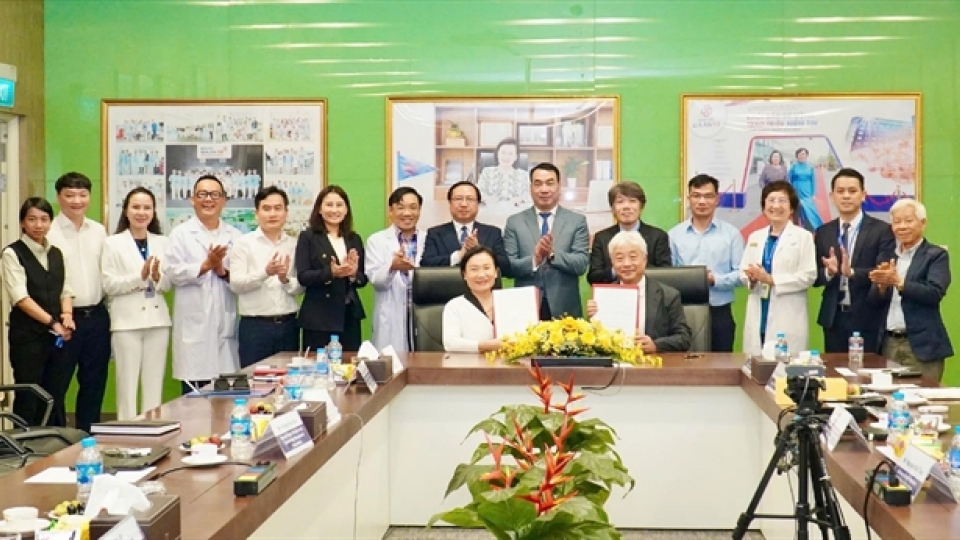 MoU signed to establish cell, stem-cell quality control centre in Vietnam